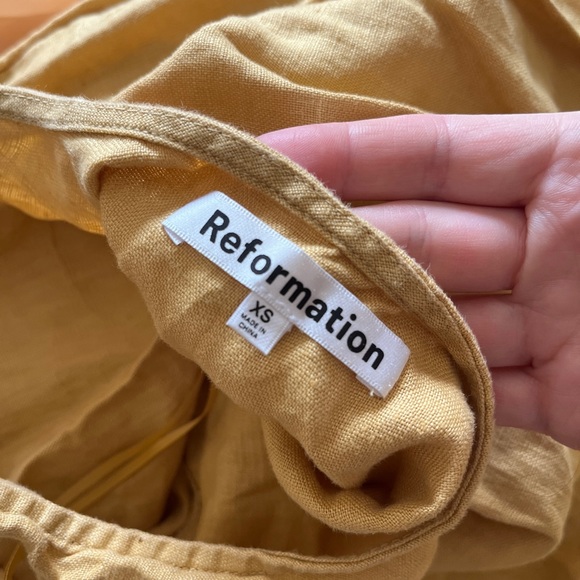 Reformation 100% Linen scoop back dress - Picture 6 of 6